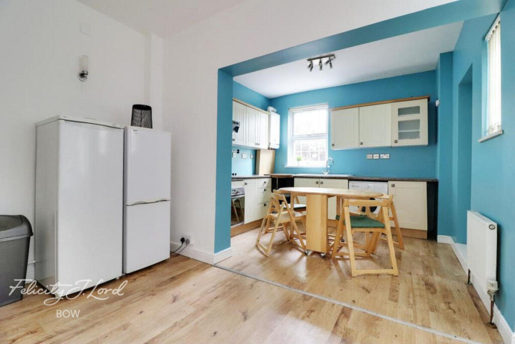 Main image of property: Baldock Street, London
