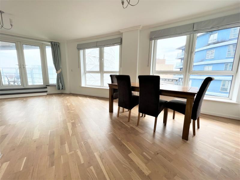 Apartment in Guildford - View 4