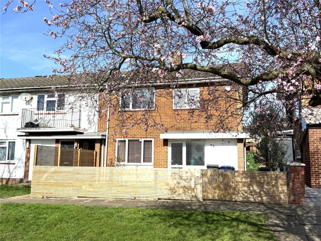 Main image of property: Northbrook Road, Barnet, EN5