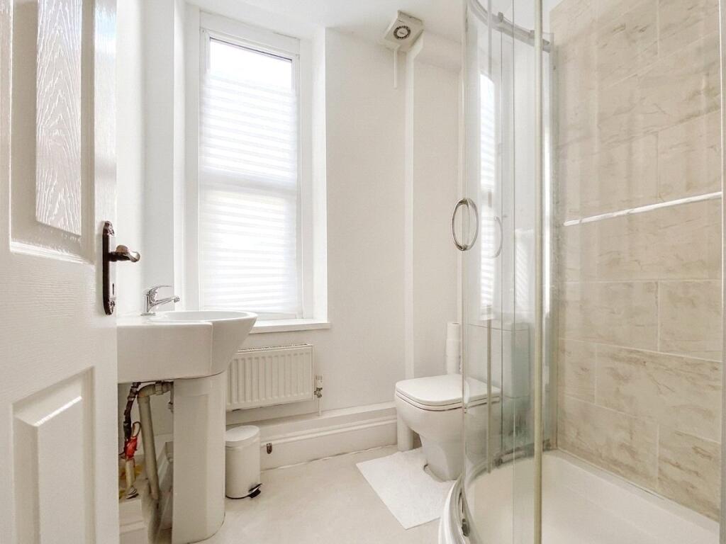 Apartment in Bristol - View 4