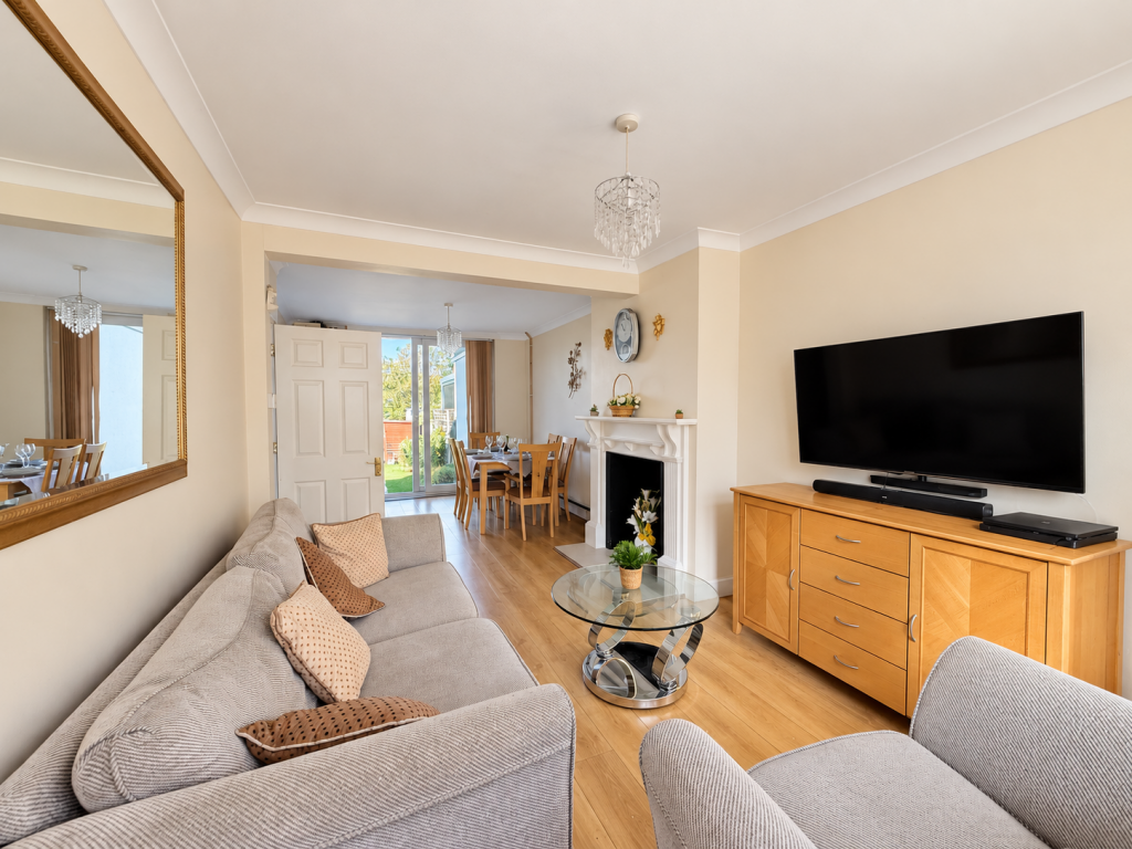 House in London - View 3
