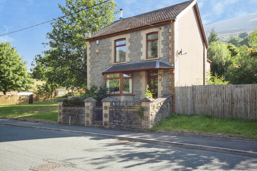 Bournville Road, Abertillery, NP13 - View 5