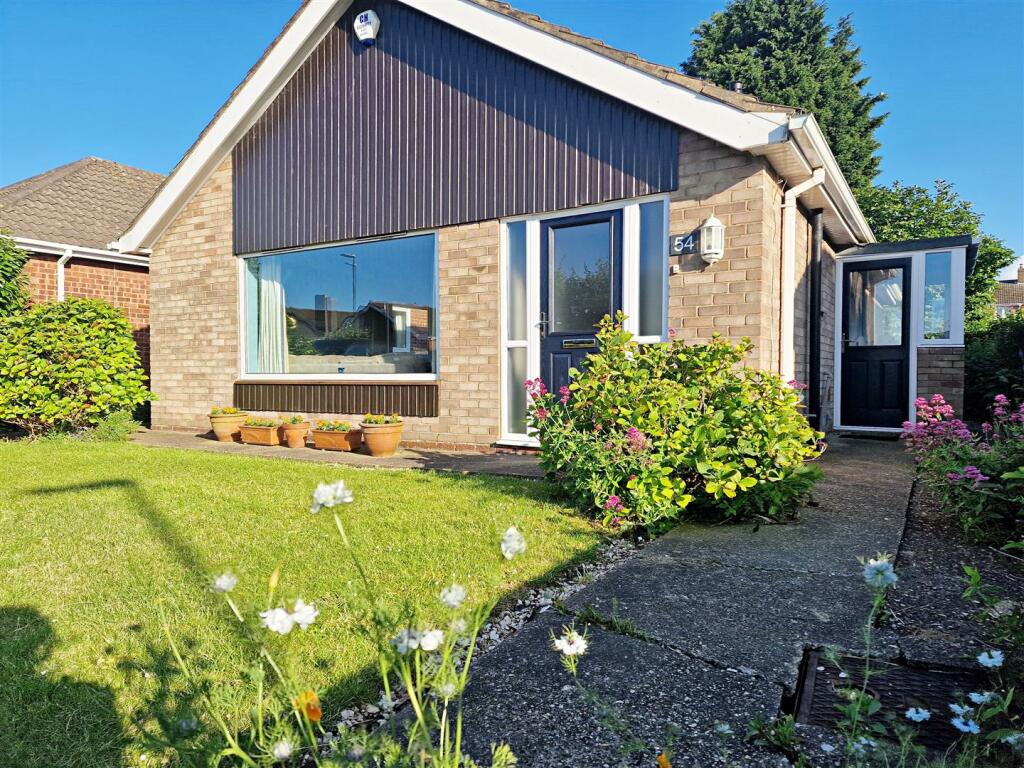 3-bed detached on Westbury Road, Cleethorpes, N.E. Lincs, DN35 0QL, £239,500