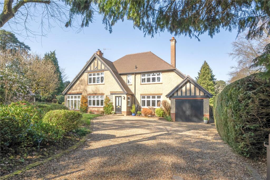Main image of property: Ford Lane, Farnham, Surrey, GU10