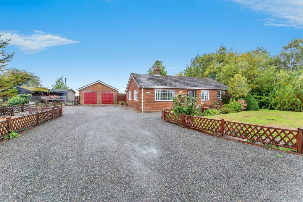 Main image of property: Tydd Low Road, Long Sutton, Spalding