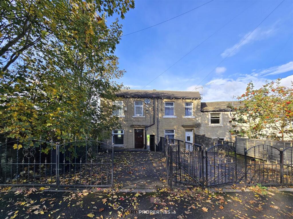 Main image of property: Cross Lane, Huddersfield