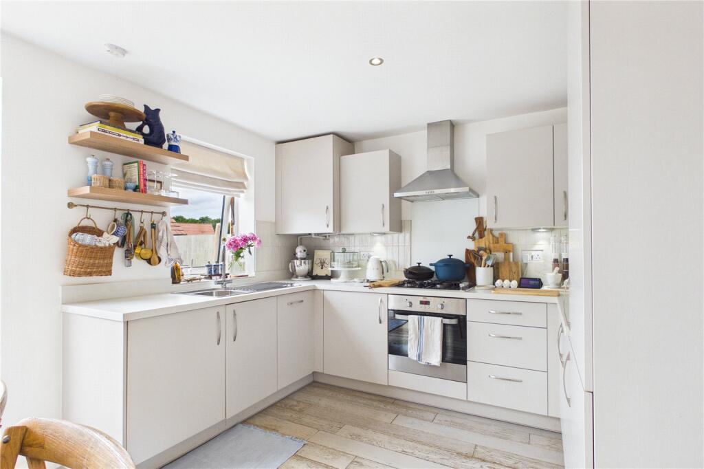 House in Basingstoke and Deane, Gillies Meadow, Rooksdown - View 5