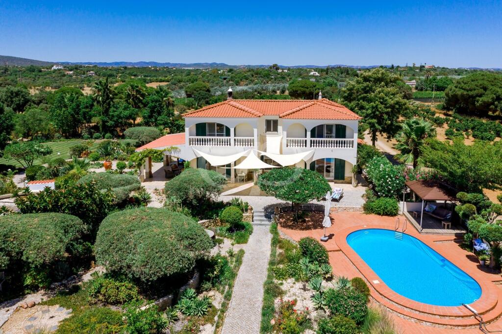 Main image of property: Algarve, Tavira (Santa Maria e Santiago)