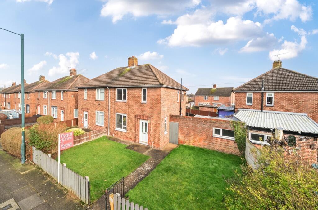 Main image of property: Pershore Avenue, Grimsby, Lincolnshire, DN34