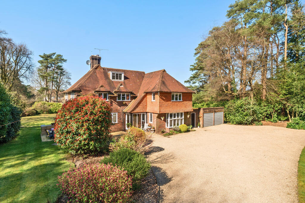 Main image of property: Tilford Road, HINDHEAD, GU26