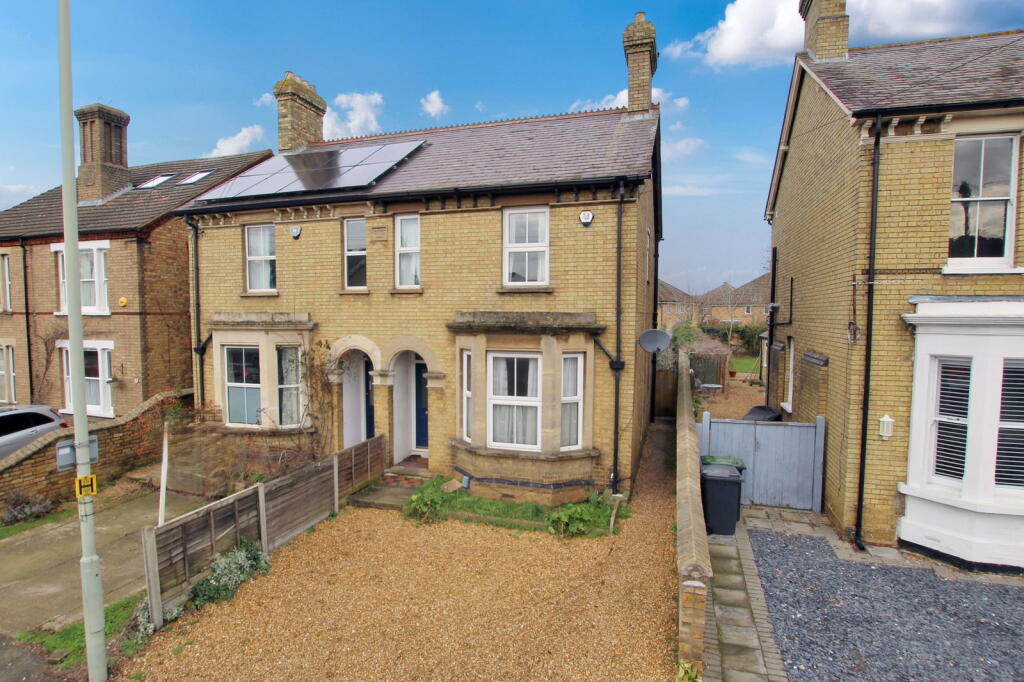 Main image of property: Bedford Road,Sandy,SG19 1EP