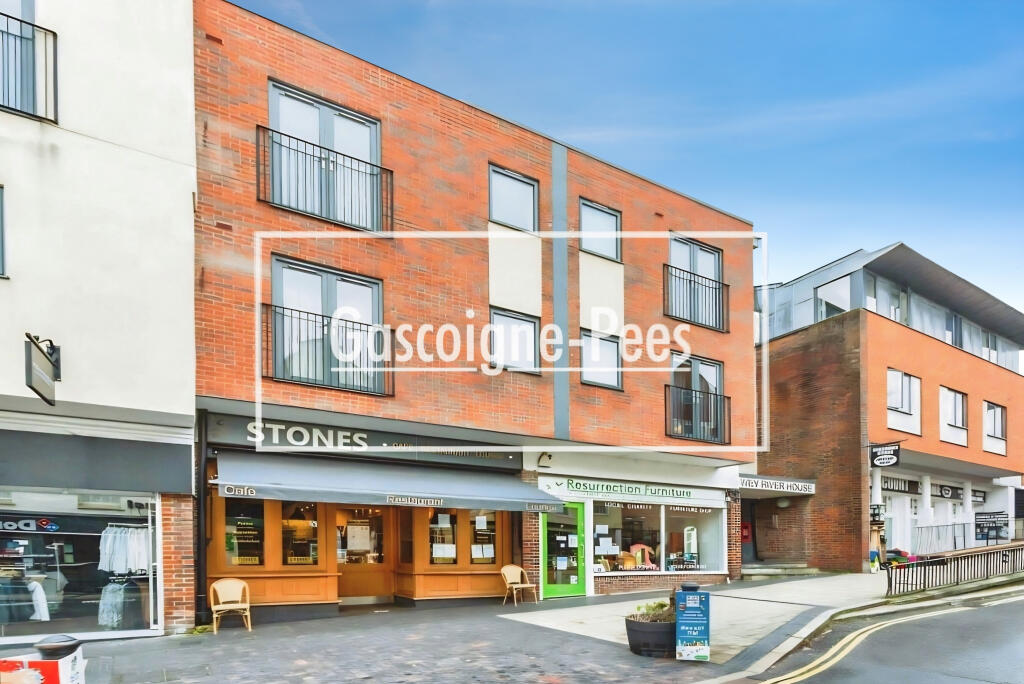 Main image of property: High street - Alton