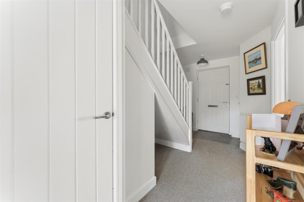 House in Kettering, Hanwood Park - View 5