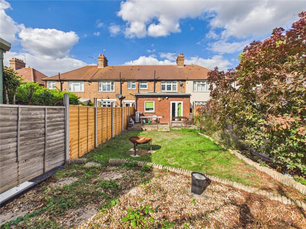 House in London, Higham Hill - View 2