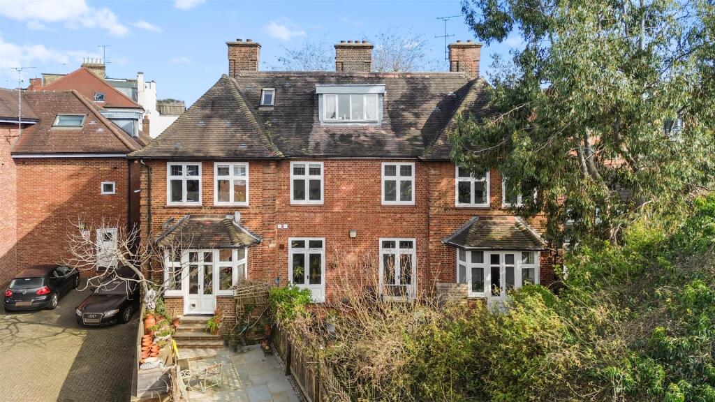 Main image of property: Hillfield Avenue, Crouch End, N8