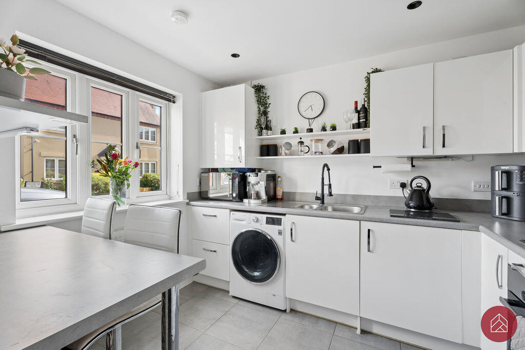 House in Cherwell, Kingsmere, Bicester - View 3