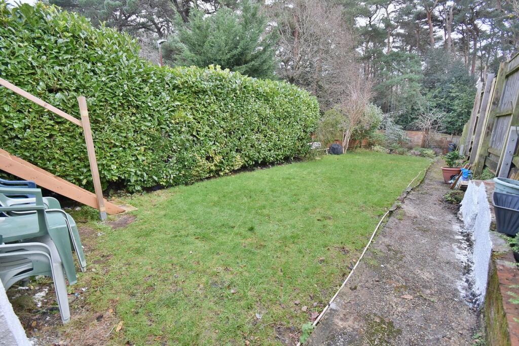 Additional image 21 of Pine Vale Crescent, Bournemouth, BH10