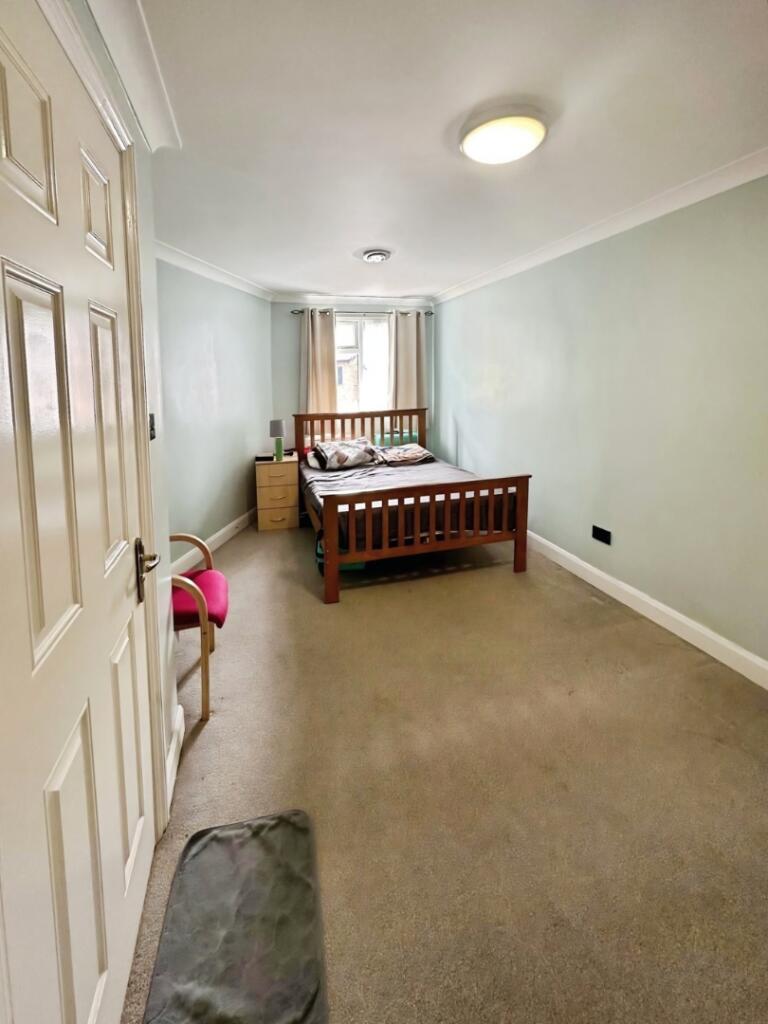 Main image of property: Lampton Road, Hounslow