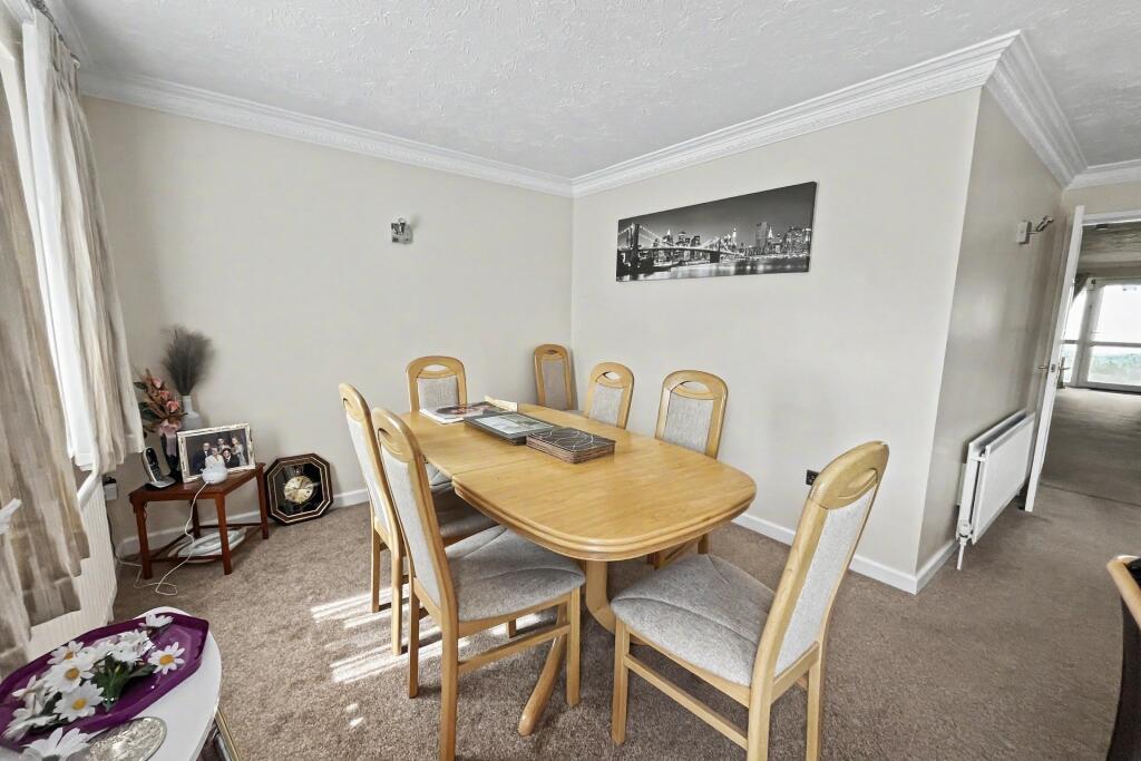 Verwood photo 5