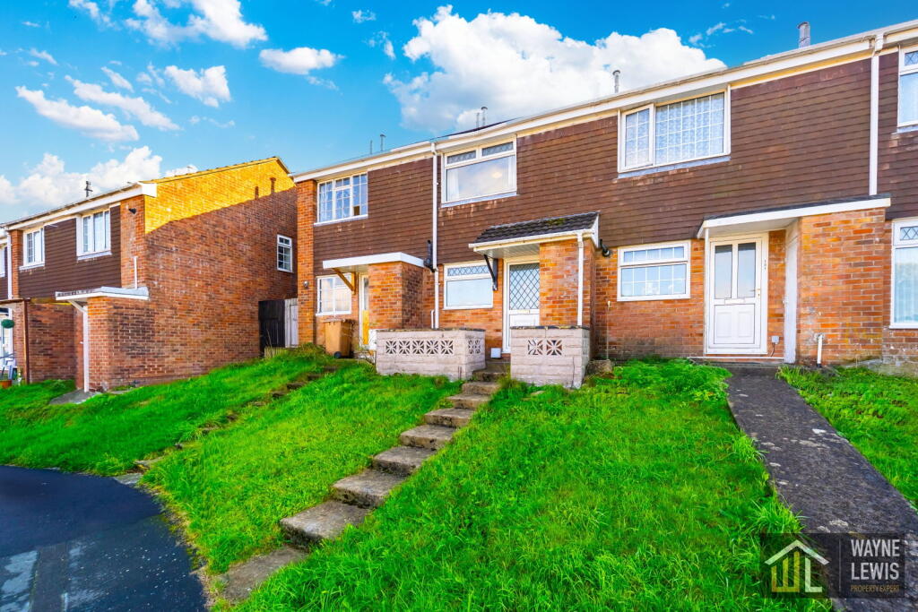 Main image of property: Pen Y Cae, Caerphilly, CF83 3BX