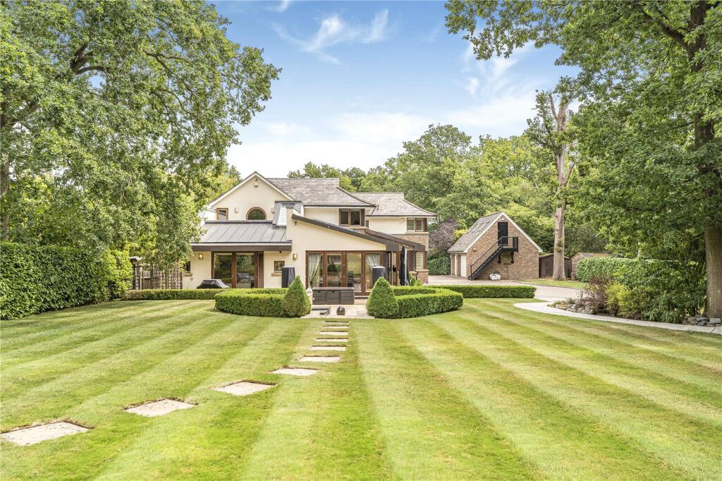 Additional image 4 of Park Street Lane, Park Street, St. Albans, Hertfordshire, AL2