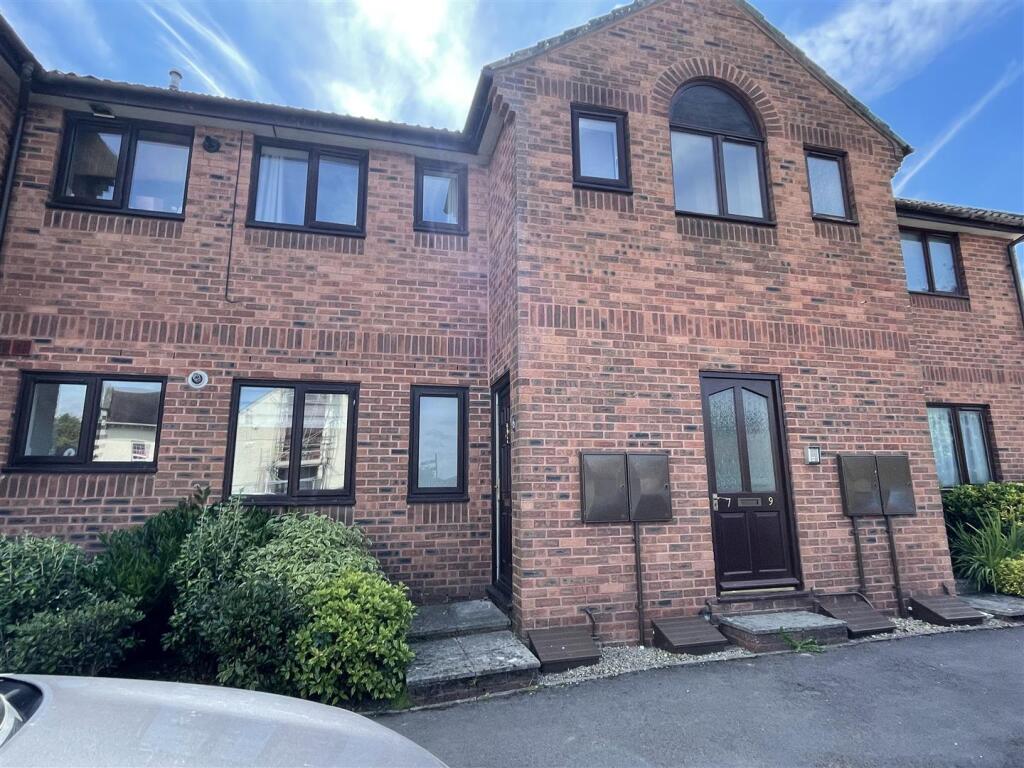 Main image of property: Mason Court, Berkeley