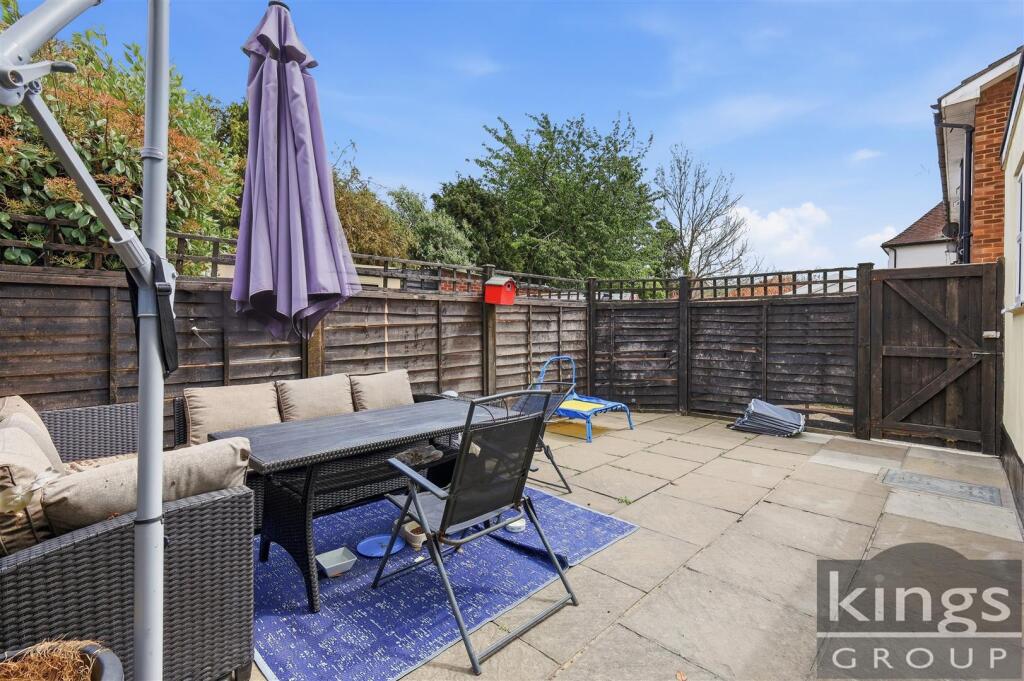 Apartment in London - View 2