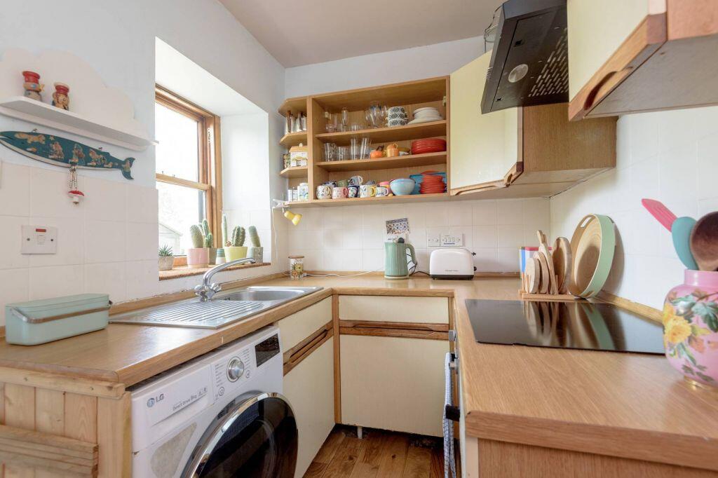 House in Edinburgh, East Lothian - More