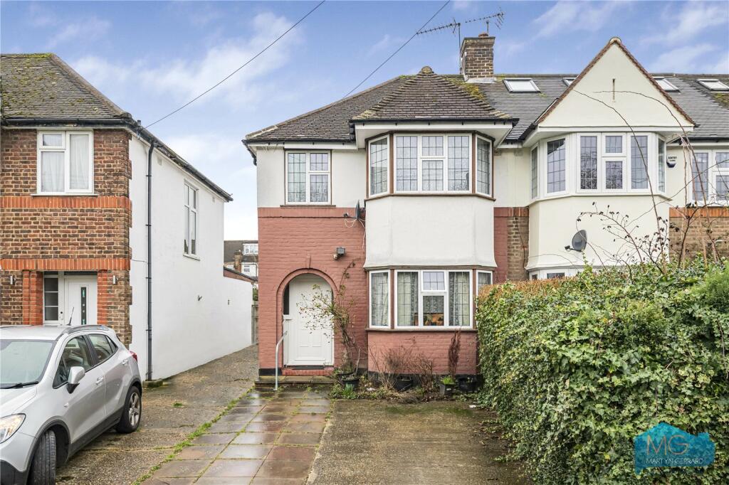 Main image of property: West Walk, East Barnet, Barnet, EN4