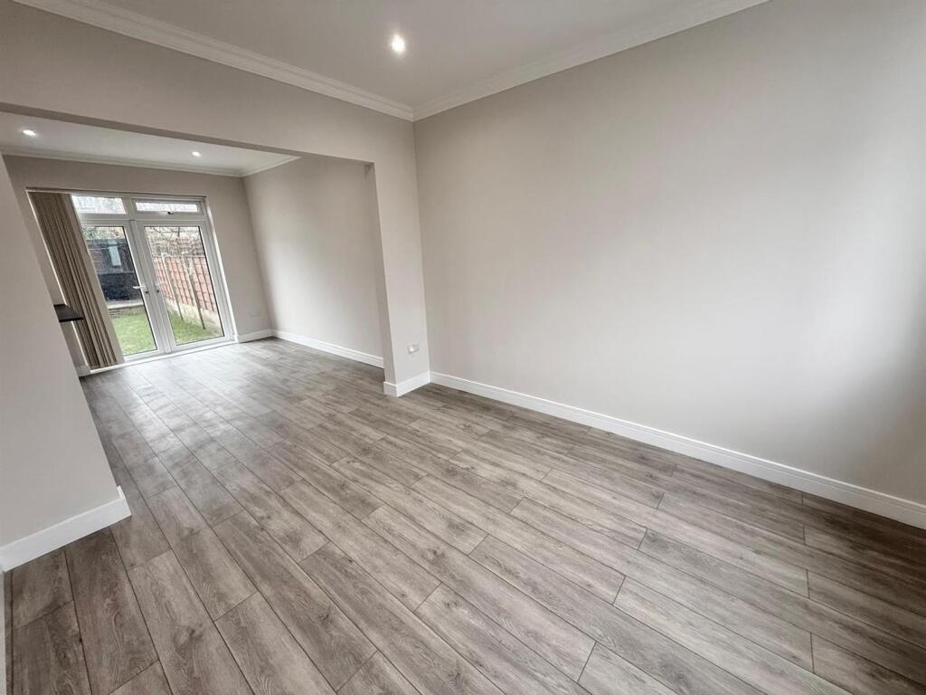 House in Stockport - View 5