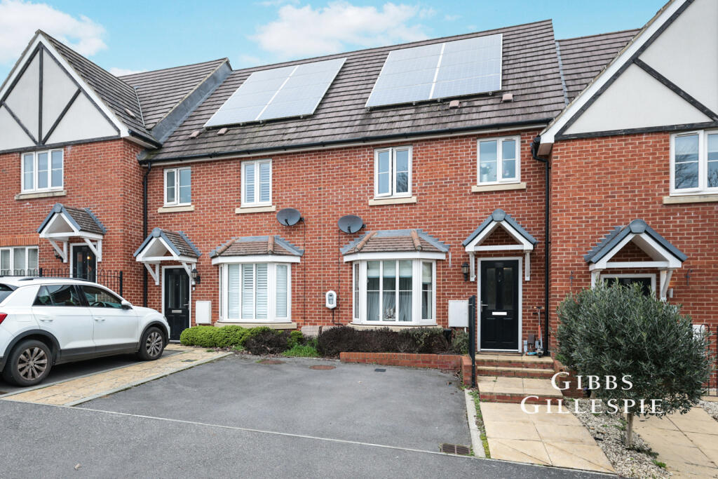 Main image of property: Grange Road, Chalfont St. Peter, Gerrards Cross, SL9