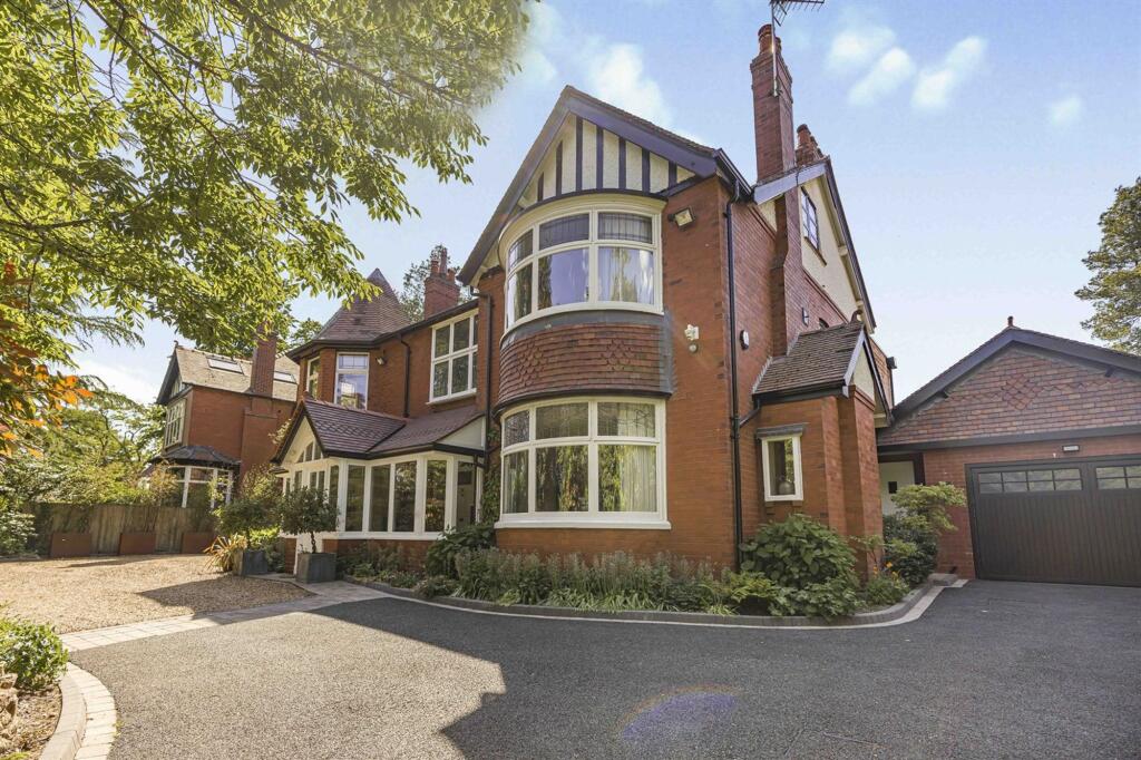 Main image of property: Alan Drive, Hale, WA15