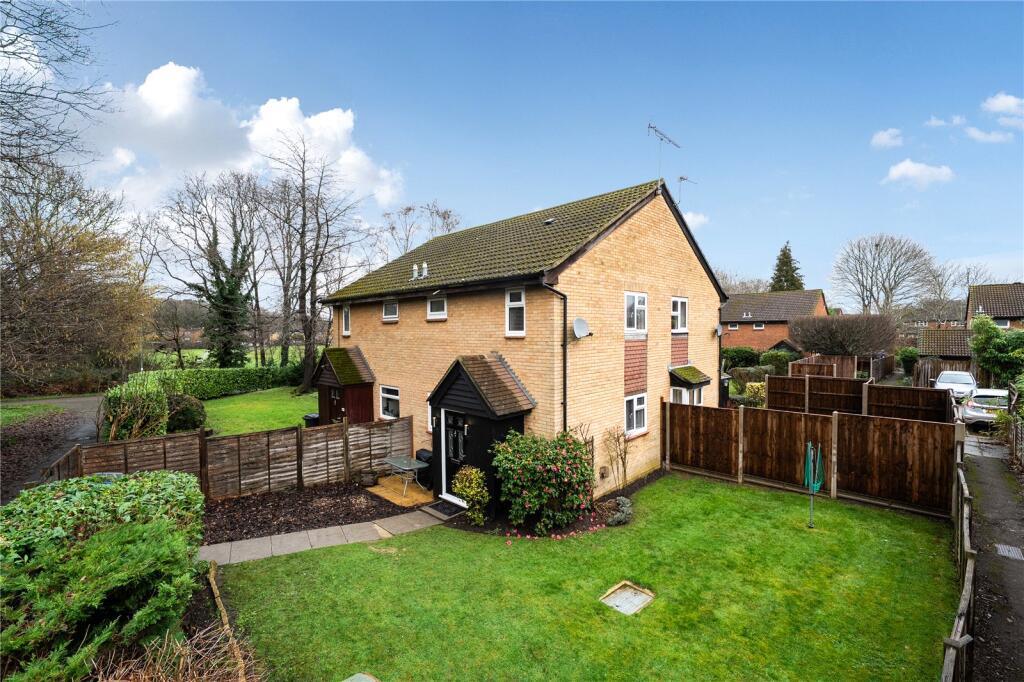 Main image of property: Hawkswell Walk, Woking, Surrey, GU21