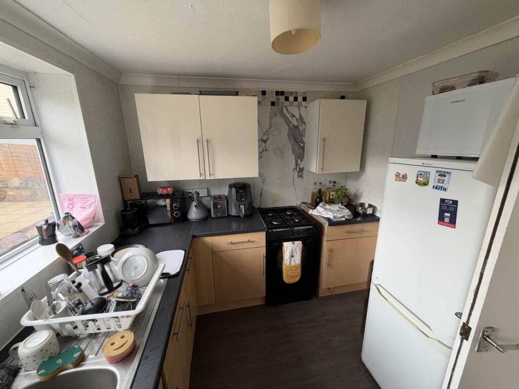 House in Cardiff, Maindy, Cathays - View 4