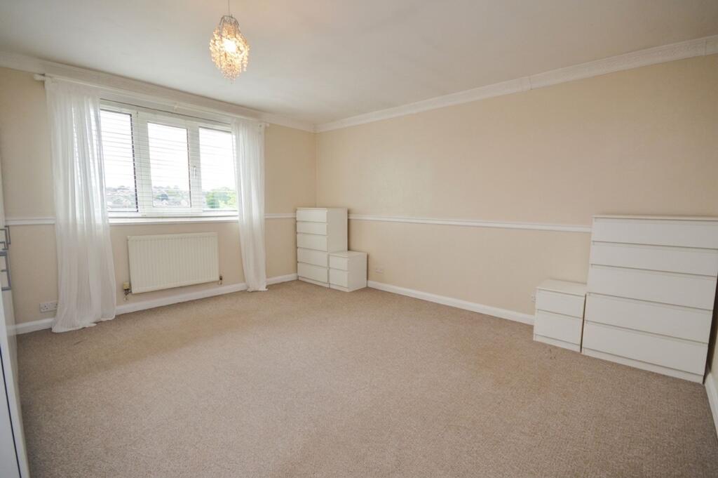 Plumpton Avenue, Mexborough, S64 photo 4
