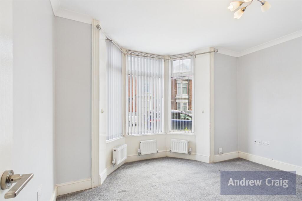 Apartment in Newcastle upon Tyne - More