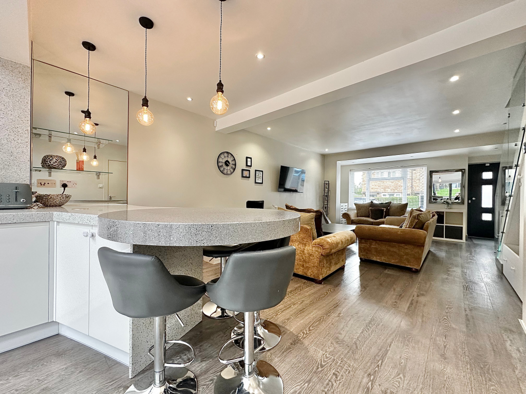 House in Watford - View 2