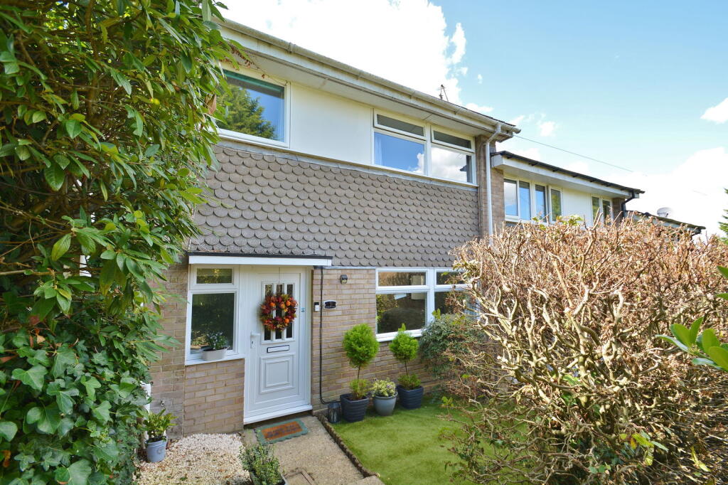 Main image of property: Parkers Hill, Thame