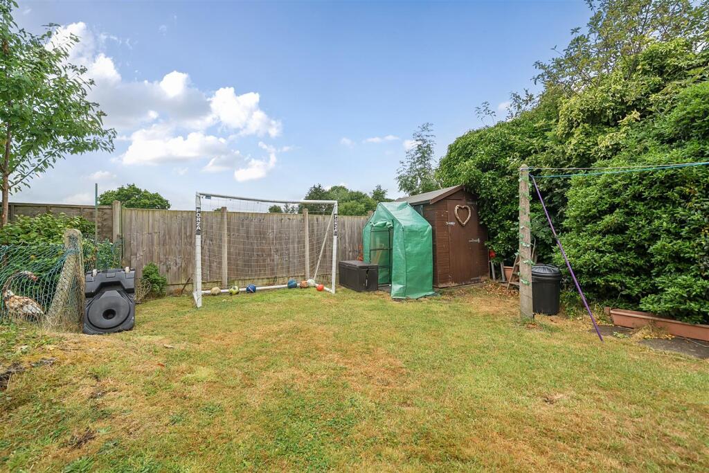 6 Shorncliffe Way, Shrewsbury, SY3 8TF photo 3