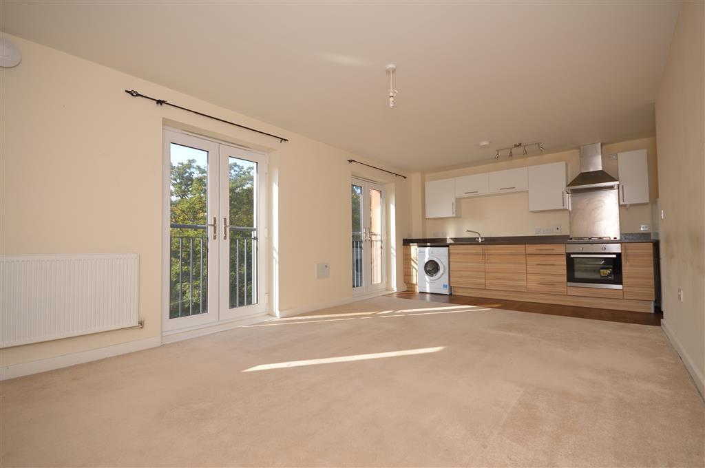 Apartment in Kettering, North Northamptonshire - More