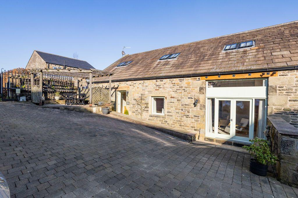 Main image of property: Upper Ellistones Barn, Portman Close, Stainland