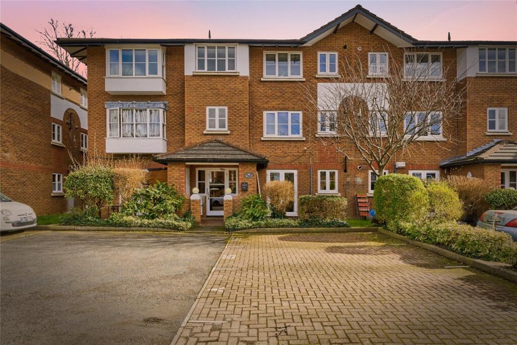Main image of property: Kingsworthy Close, KINGSTON UPON THAMES, Surrey, KT1