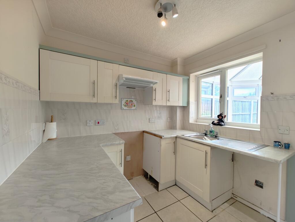 Ambleside Close Bradley, Bradley, Bilston, West Midlands, WV14 0SN photo 4