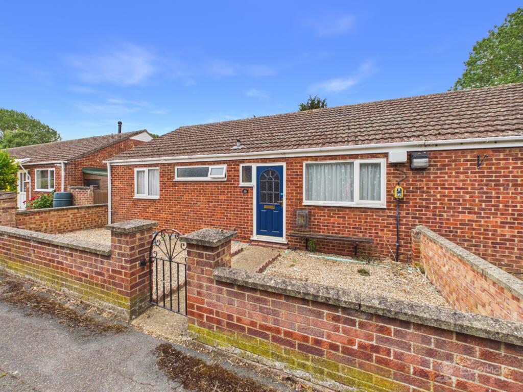 Main image of property: Hethersett Close, Newmarket, Suffolk, CB8