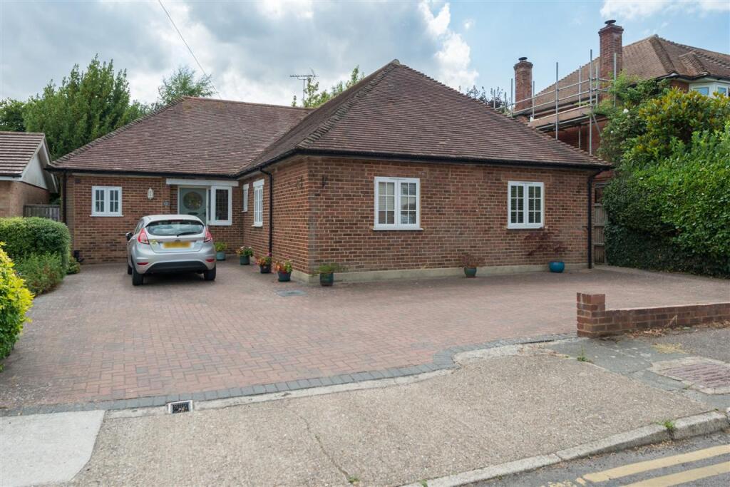Main image of property: Lesley Avenue, Canterbury