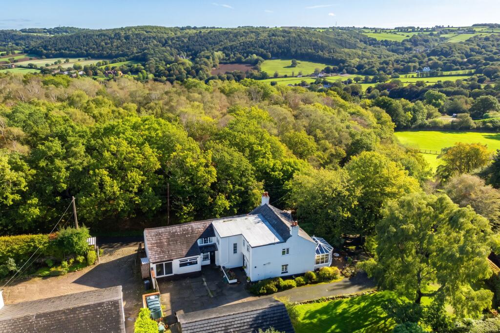 House in Helsby, Woodhouses - View 4