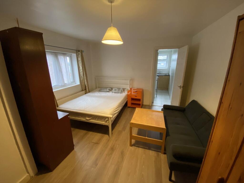 Main image of property: Whitley Street, Reading