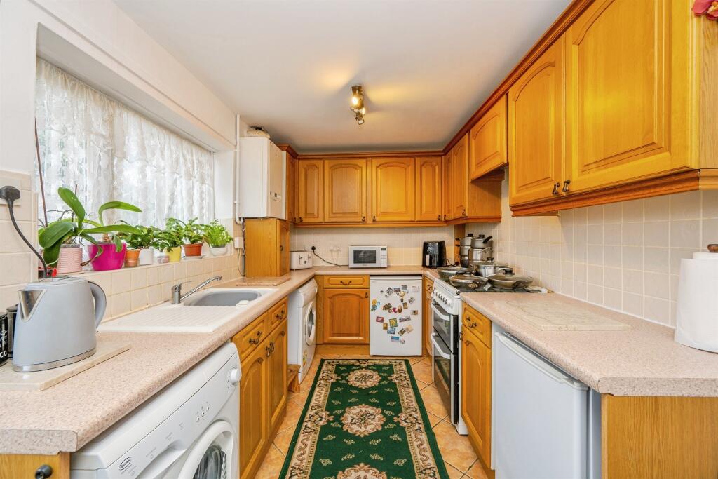 House in Derby - View 5