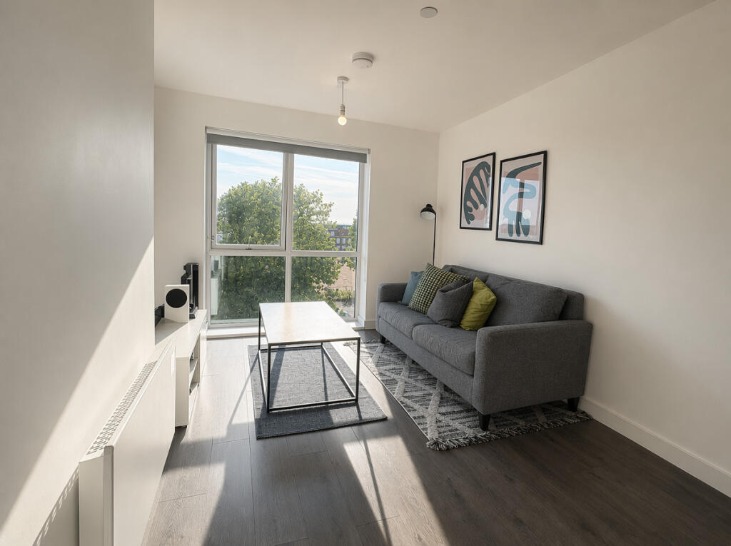 Apartment in Liverpool - View 3