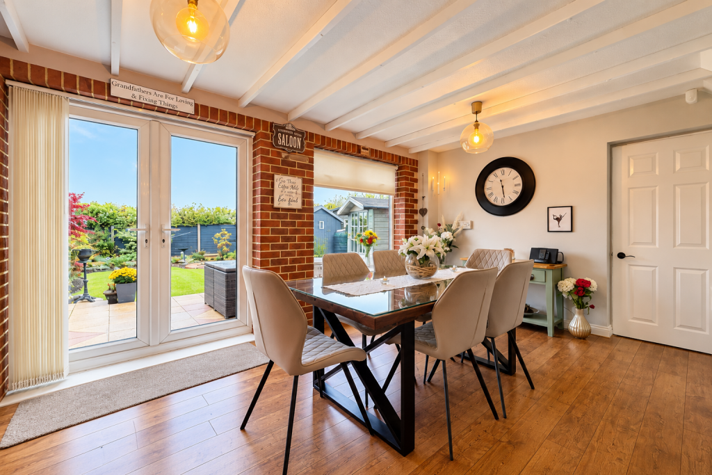 House in Wigan, Greater Manchester - More